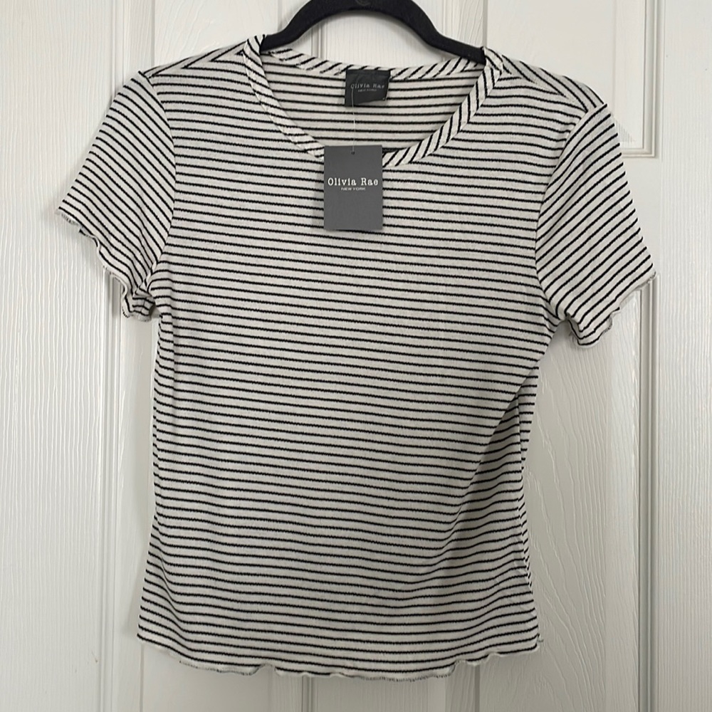 Junior’s medium black and white striped tee